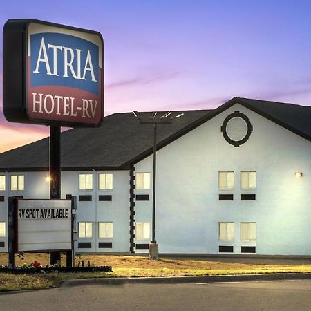 Atria Hotel And Rv Mcgregor Exterior photo